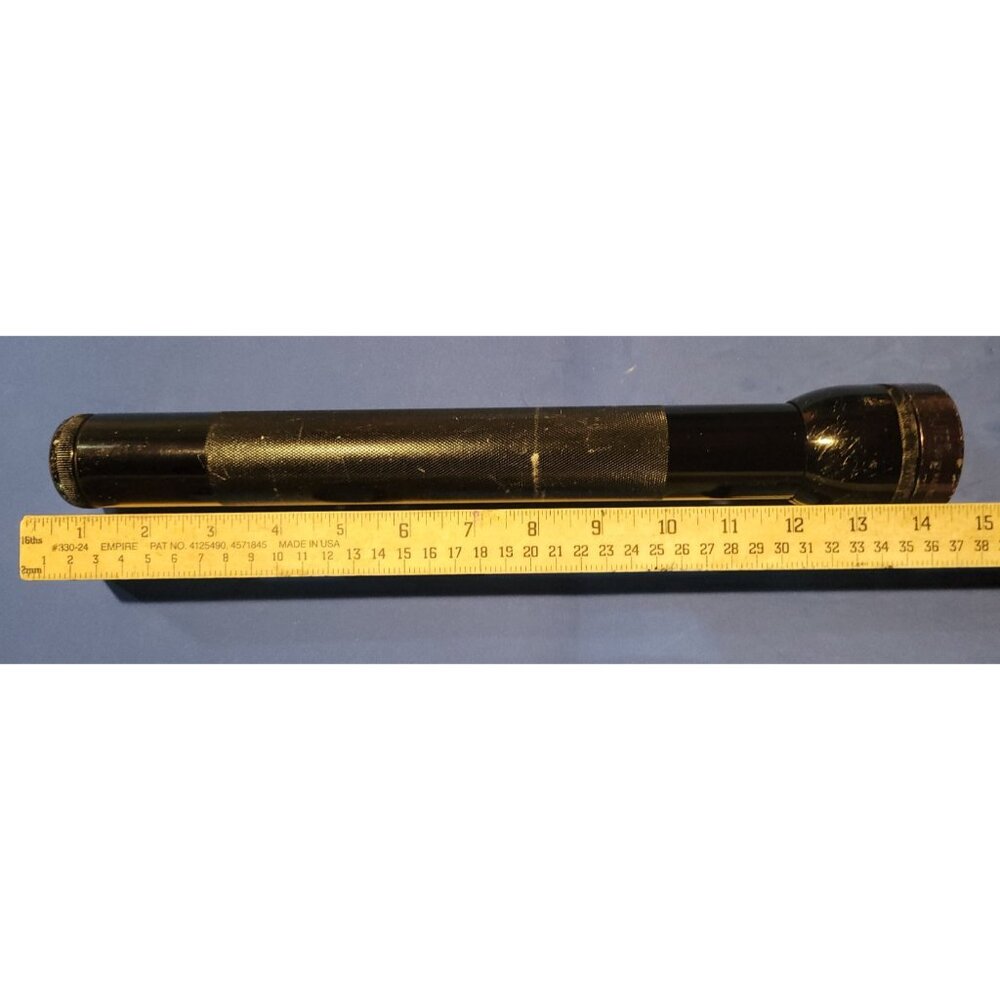 Mag-Lite 4 D Cell Flashlight 14.75 in. - Vintage - Picture 10 of 11